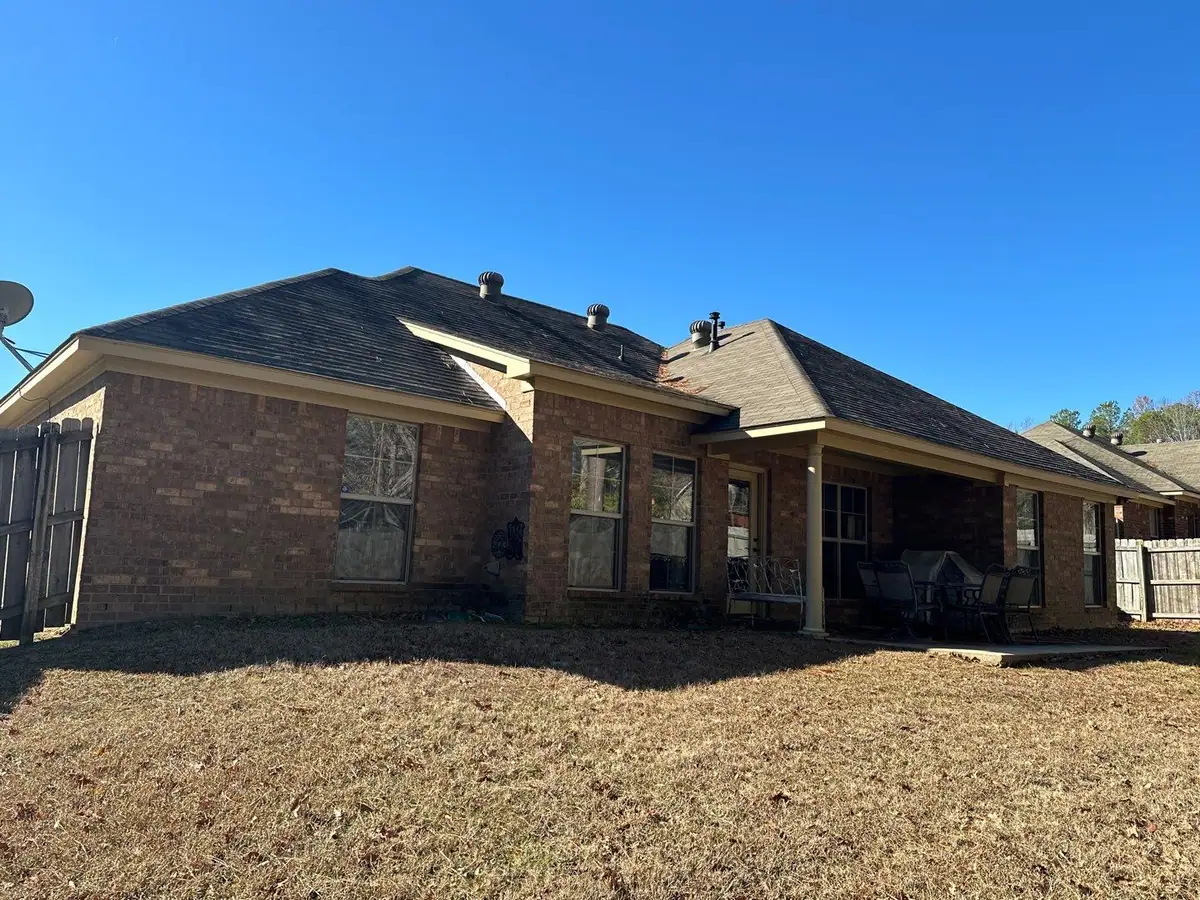 Finished shingle roof on a home, residential roofing by Dickerson Contracting in Flowood, MS
