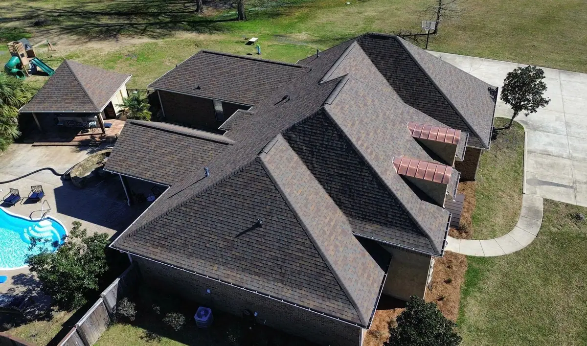 Aerial view of a finished shingle roof in Flowood, MS, by roofing company Dickerson Contracting