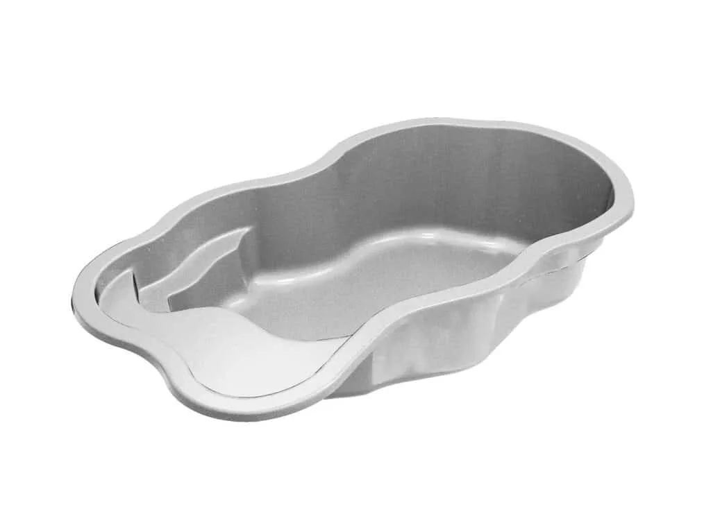 Latham Pleasant Cove fiberglass pool shell render, 21.17' × 11.92'