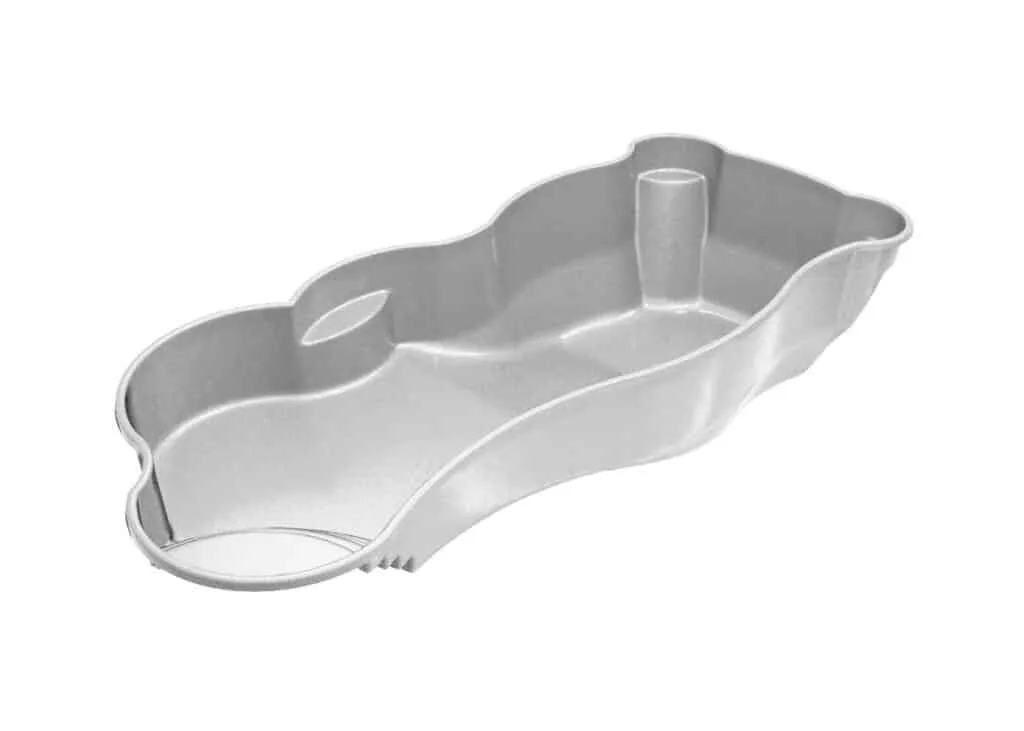 Latham Synergy Grand fiberglass pool shell render, 40.17' × 16'
